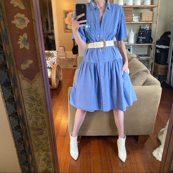 Vintage embroidered chambray dress - Picture 5 of 9